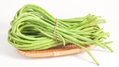 黃瓜、西紅柿、豆角、辣椒，肥料五不施，不然落花落果又傷根