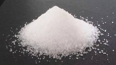 磷酸二氫鉀有何優(yōu)點?花前花后如何使用磷酸二氫鉀?；ū９?
